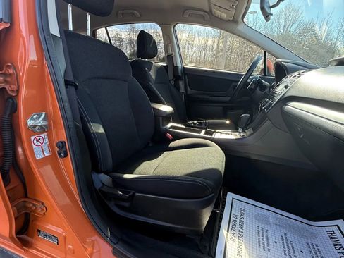 Used 2013 Subaru Crosstrek 2.0i Premium image 37