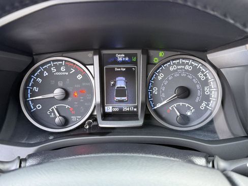 Certified 2023 Toyota Tacoma TRD Sport image 20