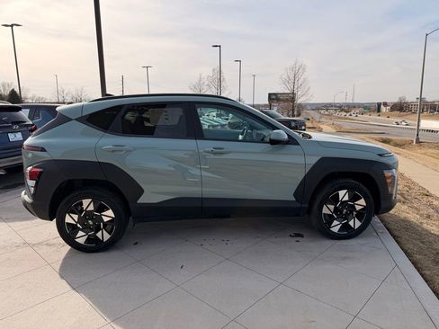 Used 2024 Hyundai Kona SEL image 6