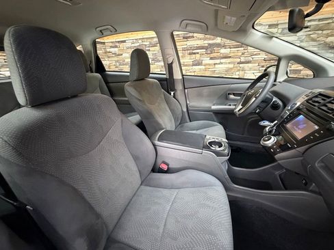 Used 2013 Toyota Prius V Two FWD image 15