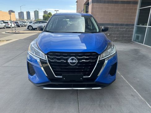 Used 2023 Nissan Kicks S image 8