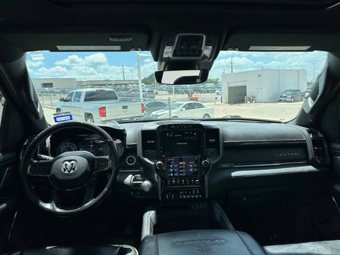 Used 2021 RAM 1500 Limited AWD/4WD image 13