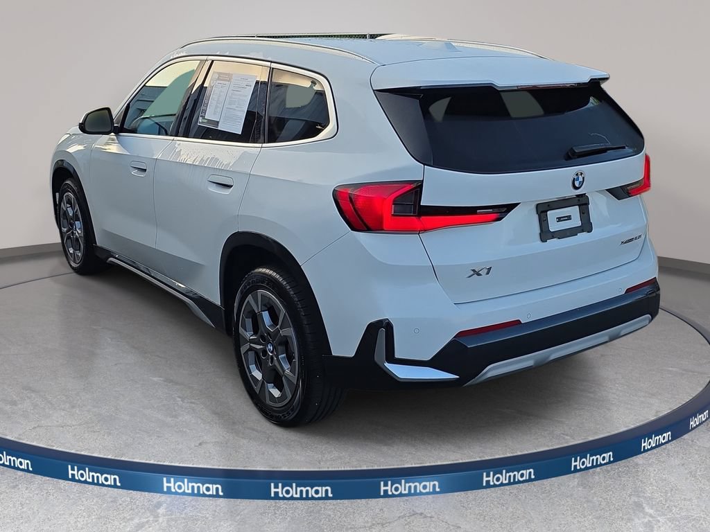 Used 2024 BMW X1 xDrive28i w/ Convenience Package AWD/4WD image 8