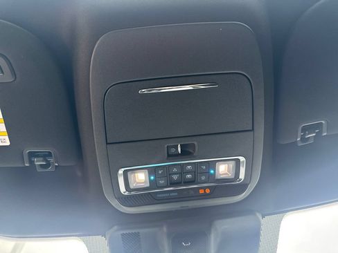 Certified 2026 Ford F350 Platinum AWD/4WD image 17