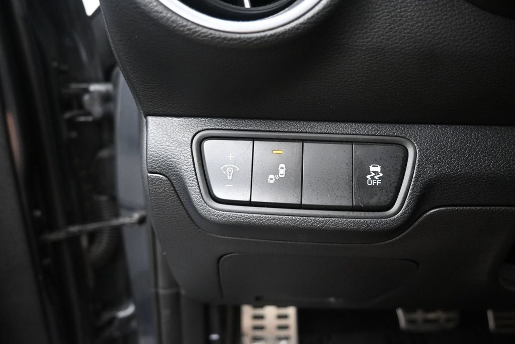 Certified 2023 Kia Forte GT-Line w/ GT-Line Premium Package FWD image 34
