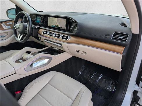 Certified 2022 Mercedes-Benz GLS 450 4MATIC image 25