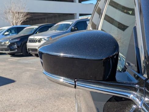 Used 2024 Acura MDX SH-AWD w/ Technology Package image 9