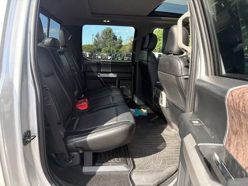 Used 2019 Ford F250 Lariat w/ Lariat Ultimate Package AWD/4WD image 14