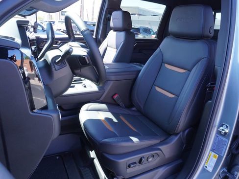 New 2026 GMC Sierra 2500 AT4 w/ Max Trailering Package image 14