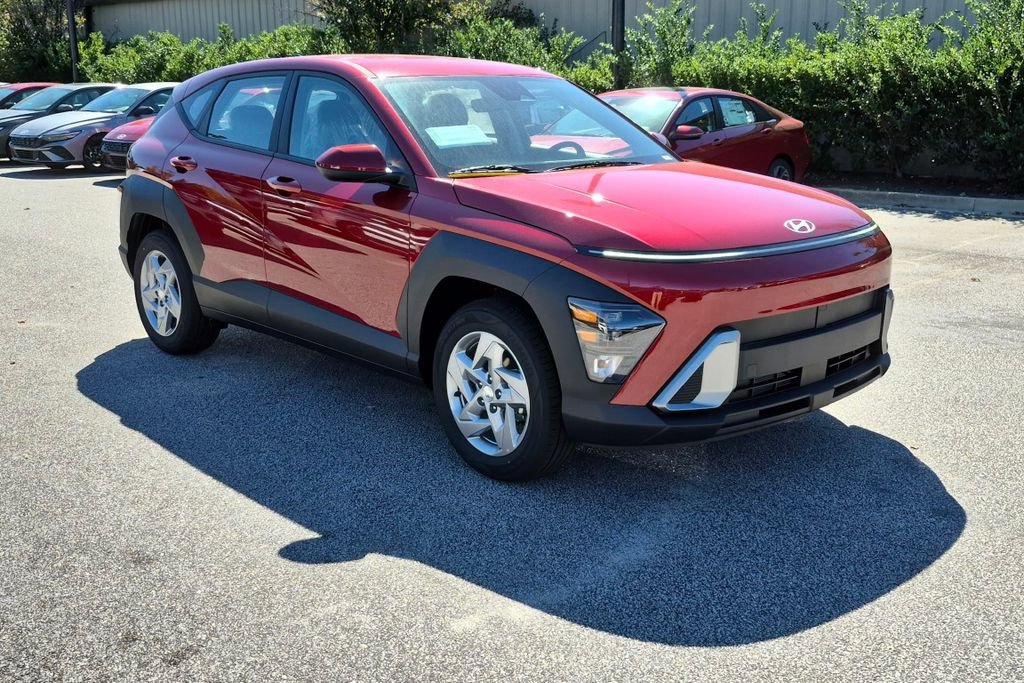 New 2027 Hyundai Kona SE FWD image 3