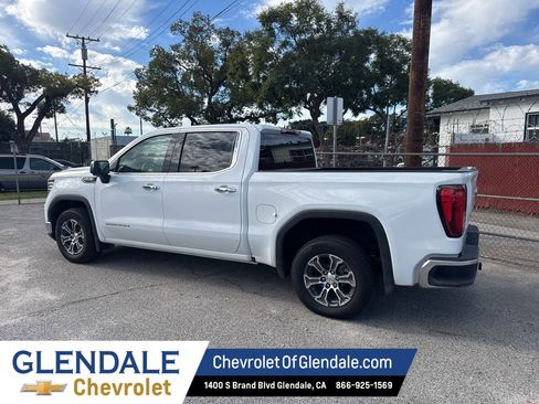 Used 2025 GMC Sierra 1500 SLT image 4