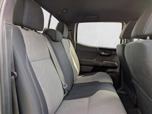 Used 2022 Toyota Tacoma TRD Sport image 27