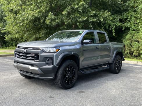 Used 2026 Chevrolet Colorado Trail Boss AWD/4WD image 5
