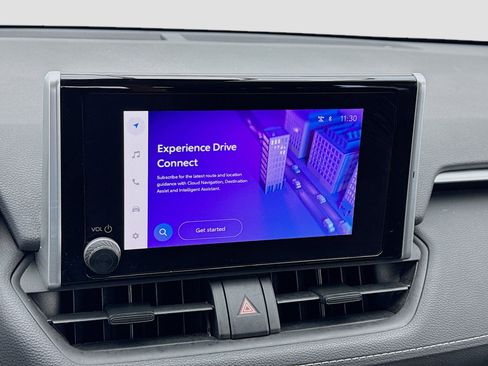 Used 2024 Toyota RAV4 LE image 9