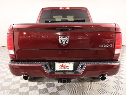 Used 2017 RAM 1500 Express AWD/4WD image 19