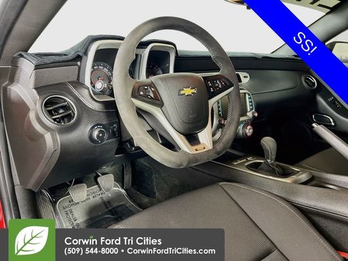 Used 2013 Chevrolet Camaro SS w/ SS Performance Package RWD image 3