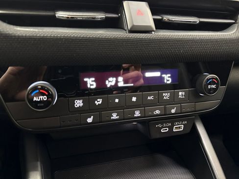 New 2026 Subaru Outback Premium image 21