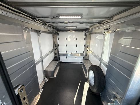 New 2025 Chevrolet Brightdrop 400 w/ Battery Pack, Max Range image 51