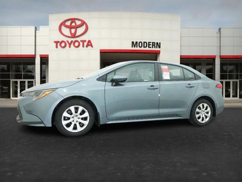 New 2026 Toyota Corolla LE image 8