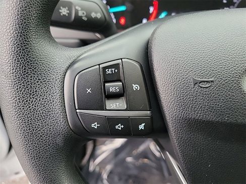 Used 2020 Ford Escape SE image 21