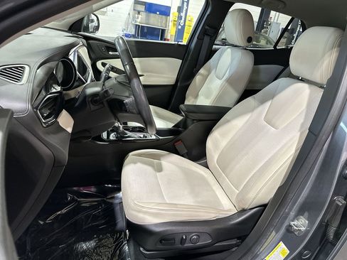 Used 2022 Buick Encore GX Preferred w/ Cold Weather Comfort Package image 13