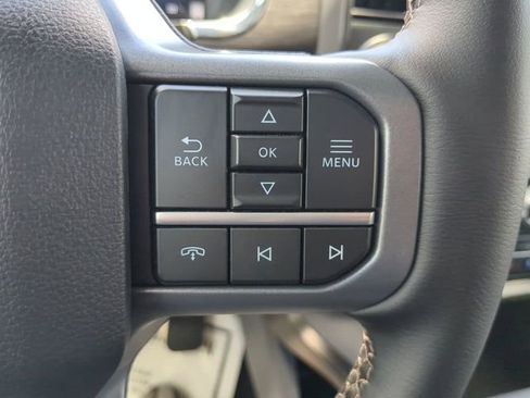 Used 2025 Ford F150 Lariat w/ Equipment Group 501A Mid image 28