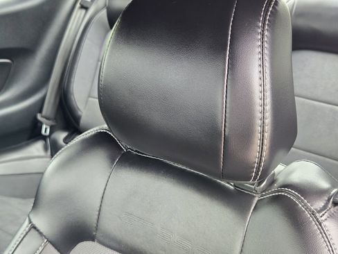 Used 2019 Ford Mustang Shelby GT350 w/ Technology Package RWD image 14