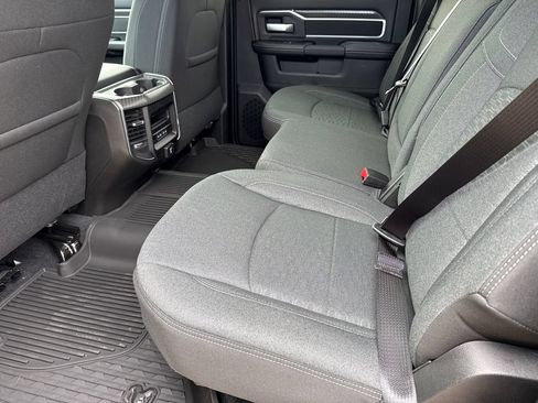 New 2026 RAM 3500 Big Horn AWD/4WD image 17