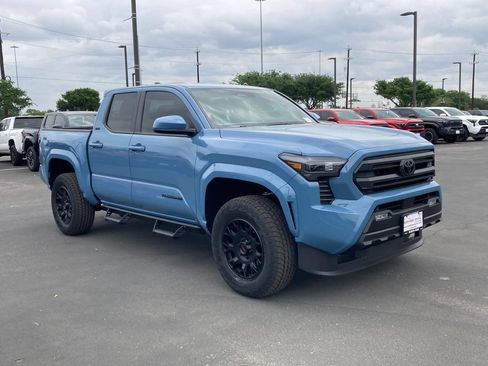 New 2026 Toyota Tacoma SR5 RWD image 3