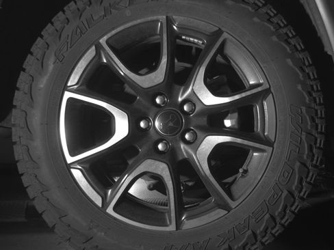 Used 2025 Jeep Compass Trailhawk image 15