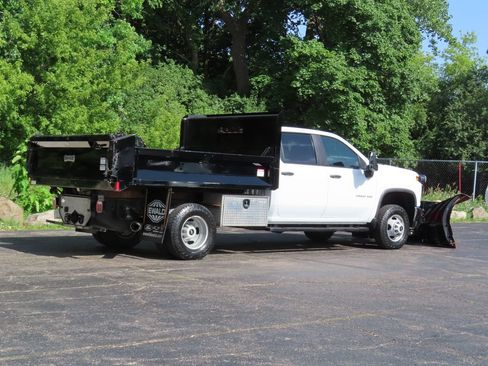 Used 2023 Chevrolet Silverado 3500 W/T w/ WT Convenience Package AWD/4WD image 3