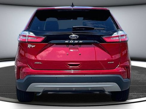Used 2024 Ford Edge SEL w/ Convenience Package AWD/4WD image 5