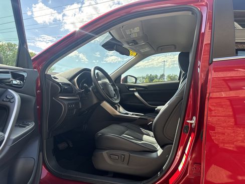 Used 2023 Mitsubishi Eclipse Cross SE AWD/4WD image 11