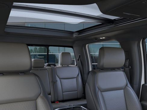 New 2025 Ford F150 Lariat w/ Equipment Group 502A High image 22