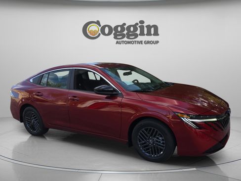 New 2026 Nissan Sentra SV w/ Floor Mat Package FWD image 7