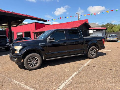 Used 2016 Ford F150 XLT w/ Equipment Group 301A Mid RWD image 3