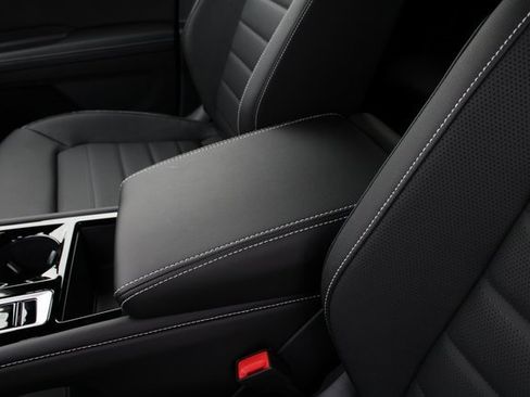 New 2025 Volkswagen Atlas Cross Sport SEL R-Line image 6