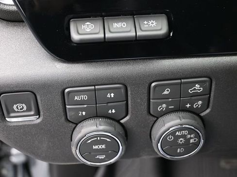 New 2026 Chevrolet Silverado 1500 High Country AWD/4WD image 36
