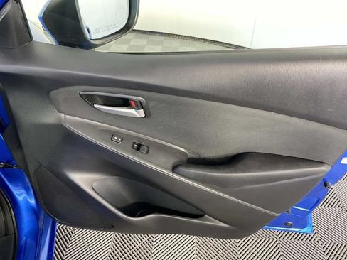 Used 2019 Toyota Yaris LE FWD image 23