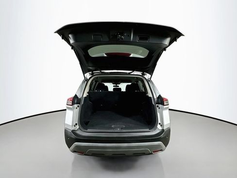 Used 2021 Nissan Rogue SV AWD/4WD image 35
