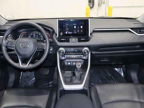 Used 2024 Toyota RAV4 XLE Premium image 30