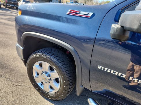 Used 2023 Chevrolet Silverado 2500 LTZ w/ LTZ Plus Package image 55