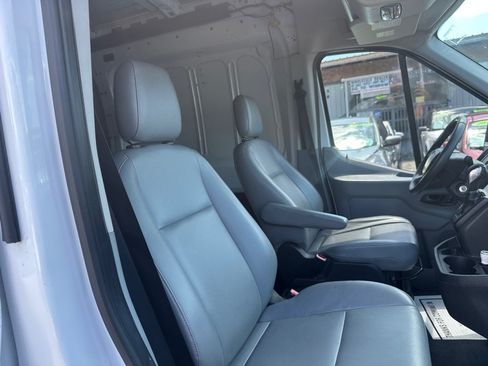 Used 2015 Ford Transit 250 148 Medium Roof RWD image 11