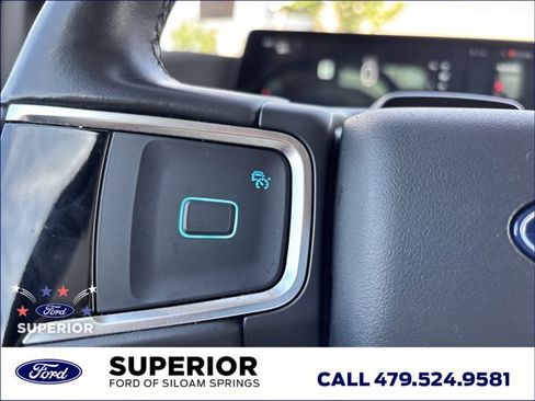 Used 2025 Ford Expedition Platinum AWD/4WD image 17