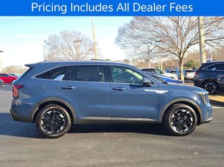 New 2026 Kia Sorento S w/ S Panoramic Sunroof Package FWD video 2