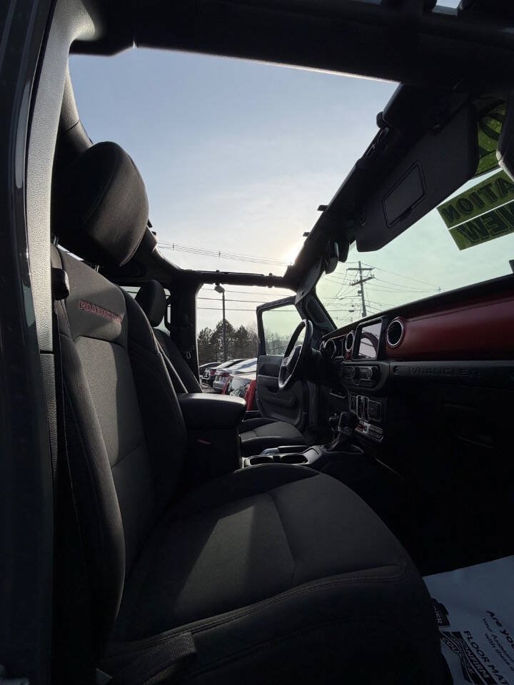 Used 2018 Jeep Wrangler Unlimited Rubicon w/ Dual Top Group AWD/4WD image 8