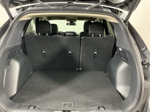 Used 2020 Ford Escape Titanium AWD/4WD image 30
