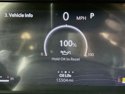Used 2025 Jeep Grand Cherokee L Laredo RWD image 19