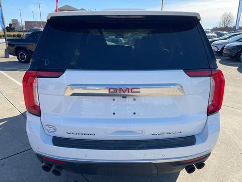Used 2023 GMC Yukon XL Denali image 6