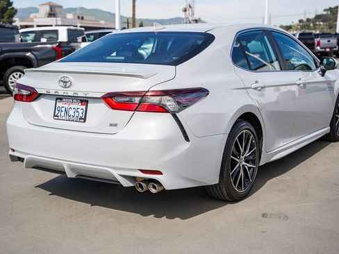 Certified 2023 Toyota Camry SE w/ Convenience Package image 11